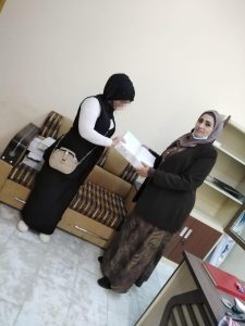 وحدة ذوي الاحتياجات الخاصة توزع الزي الجامعي على طالباتها 